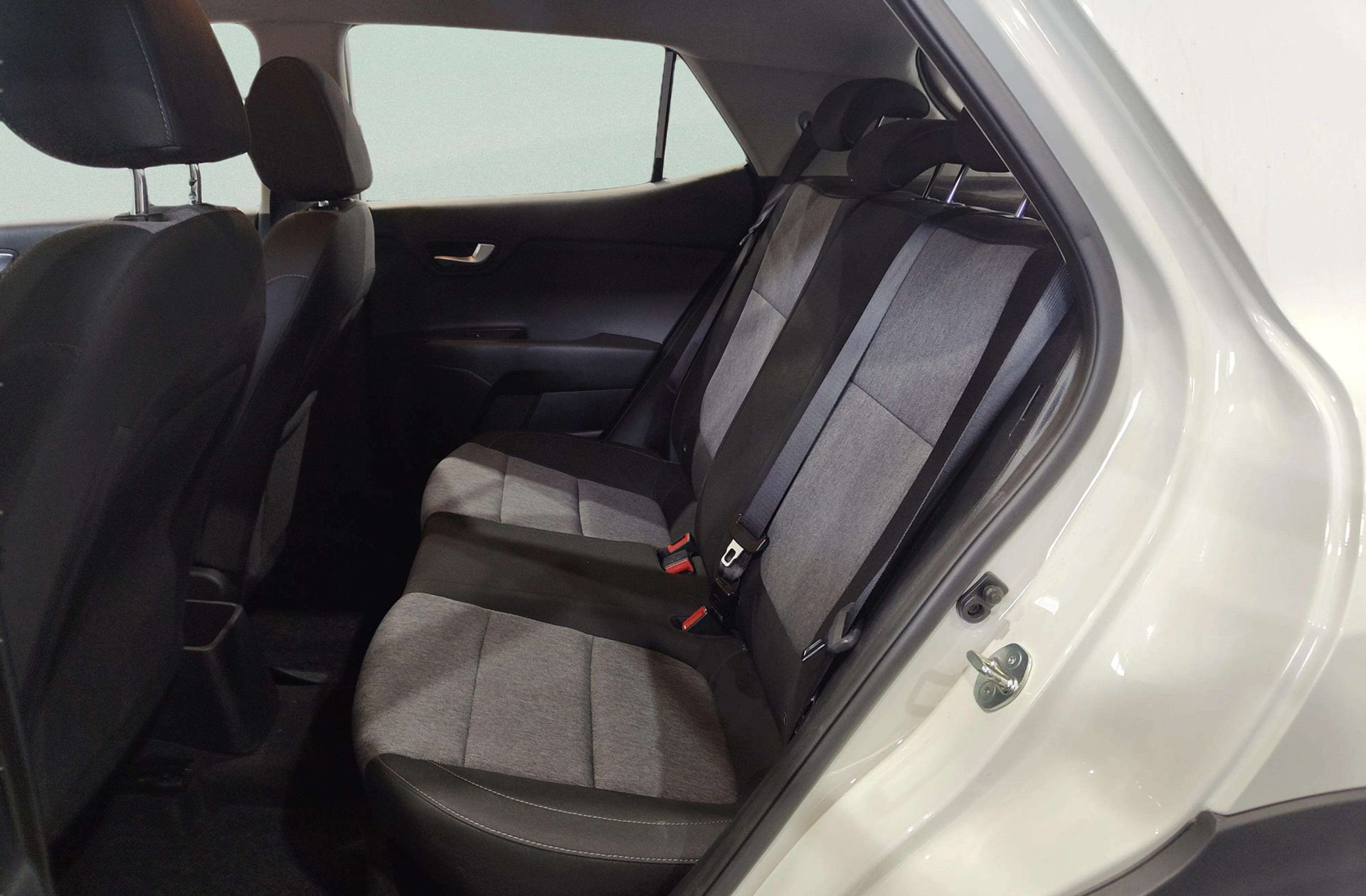 Kia Stonic 1.2 DPi Drive - foto 12