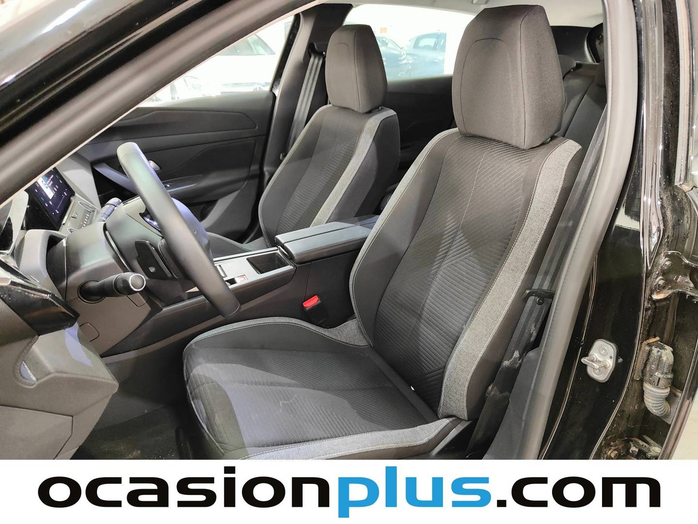 Foto Peugeot 308 Peugeot 308 PureTech 130 S&S Active EAT8 (130 CV)