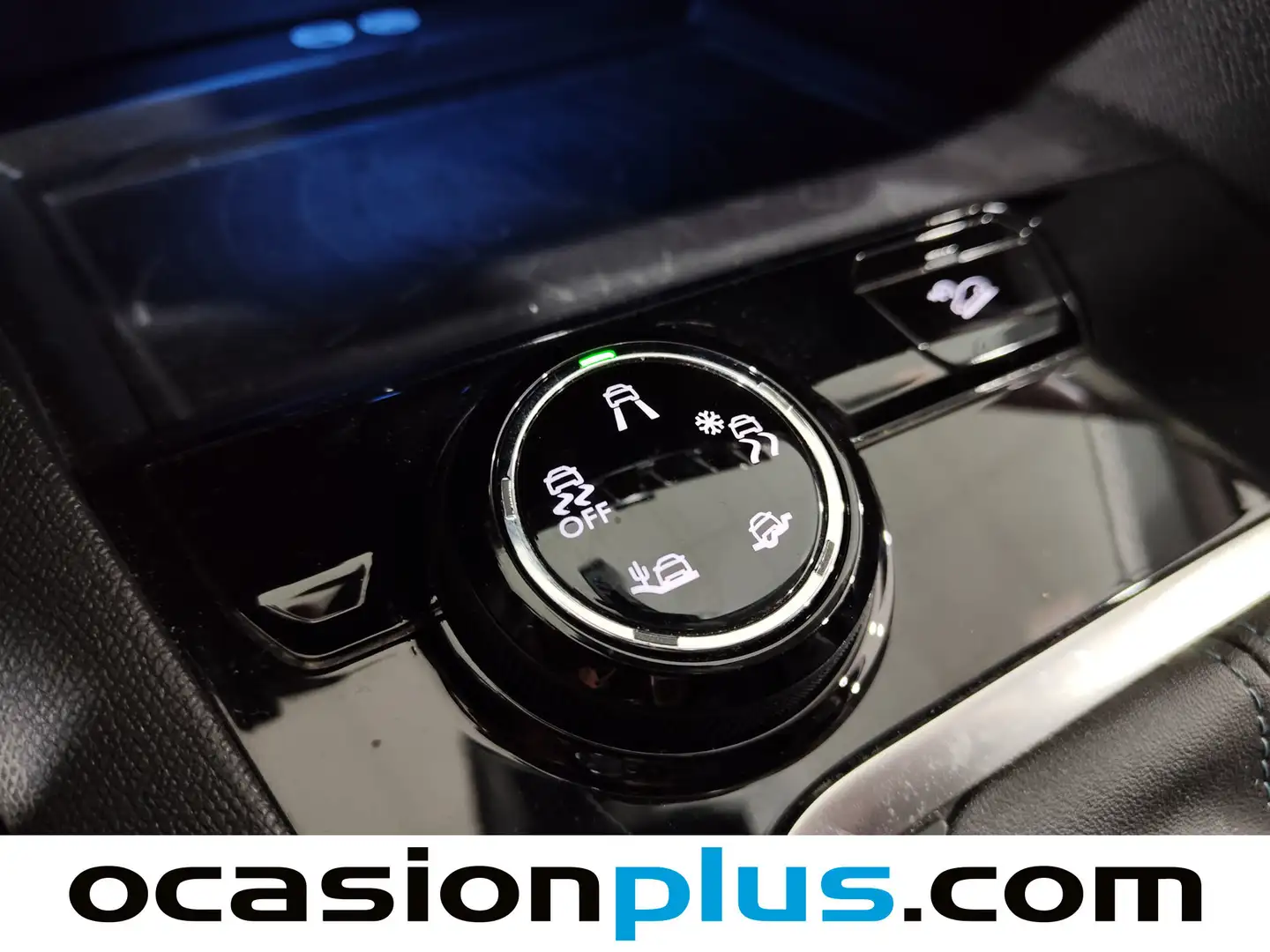 Foto Peugeot 3008 Peugeot 3008 BlueHDi 130 S&S Crossway (130 CV)