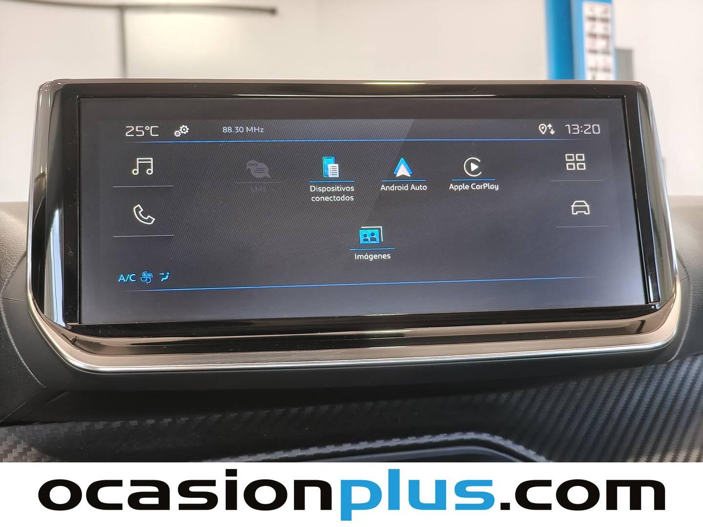 Equipamiento del Peugeot 208 Peugeot 208 Style Hybrid 110 eDCS6 (110 CV)