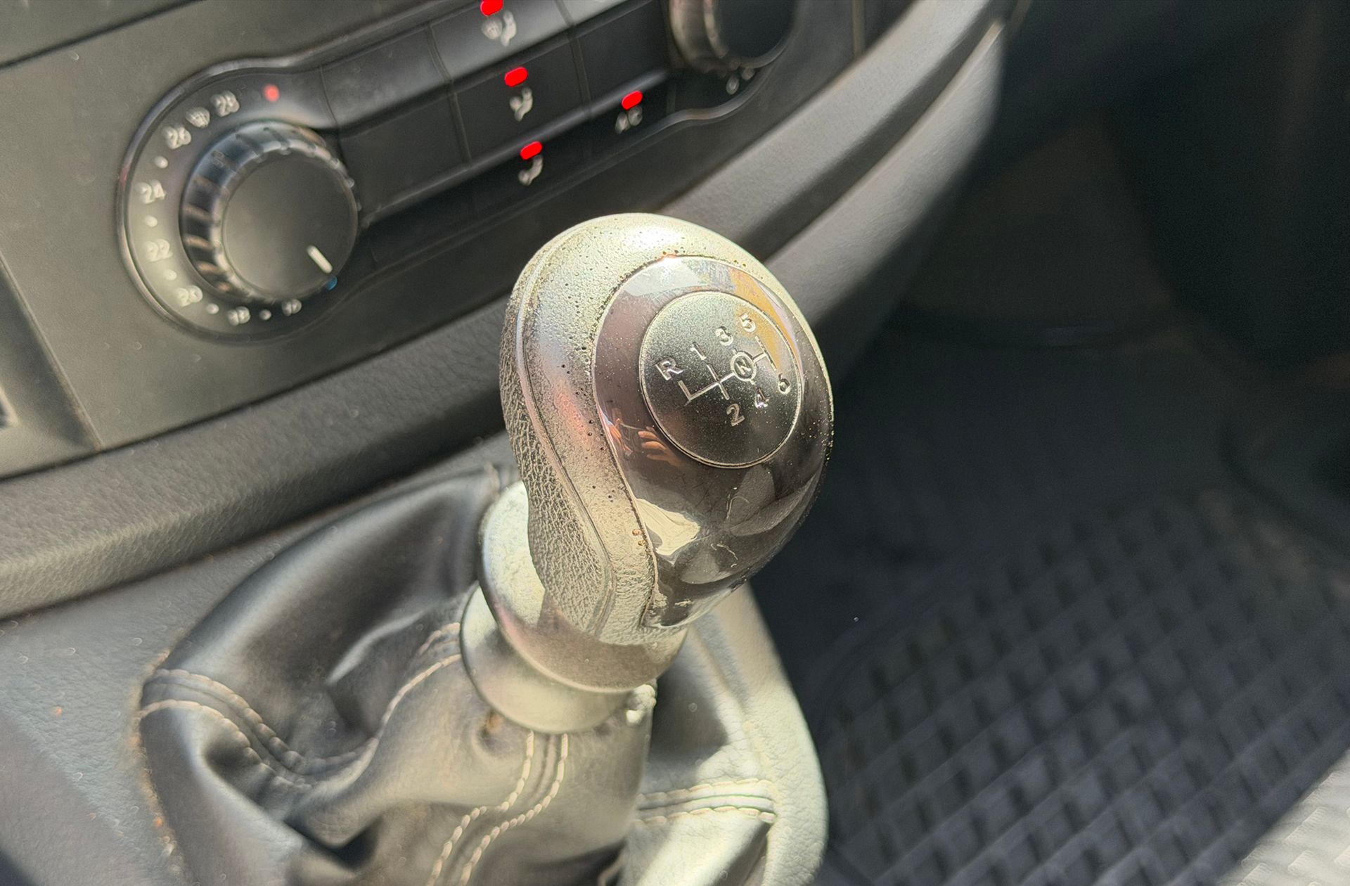 Mercedes-Benz Vito Furgon 110 CDI Base Larga - foto 5