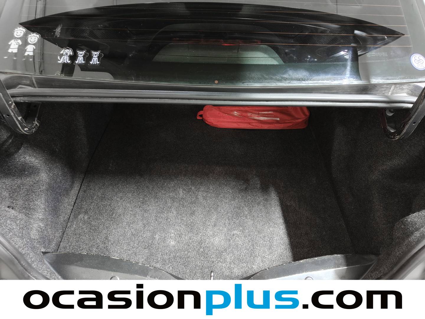 Fotos maletero Citroën C-Elysée Citroën C-Elysee BlueHDi 100 Shine (100 CV)