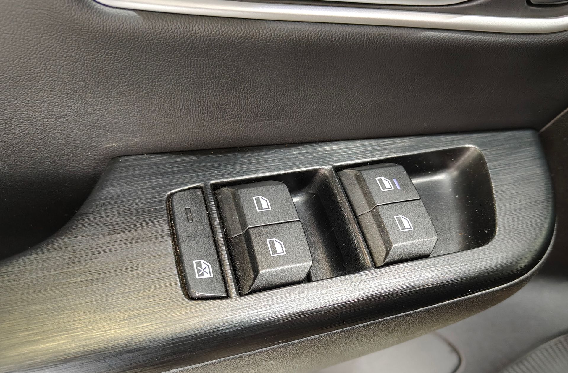 MG ZS 1.5 Hybrid+ Luxury - foto 38