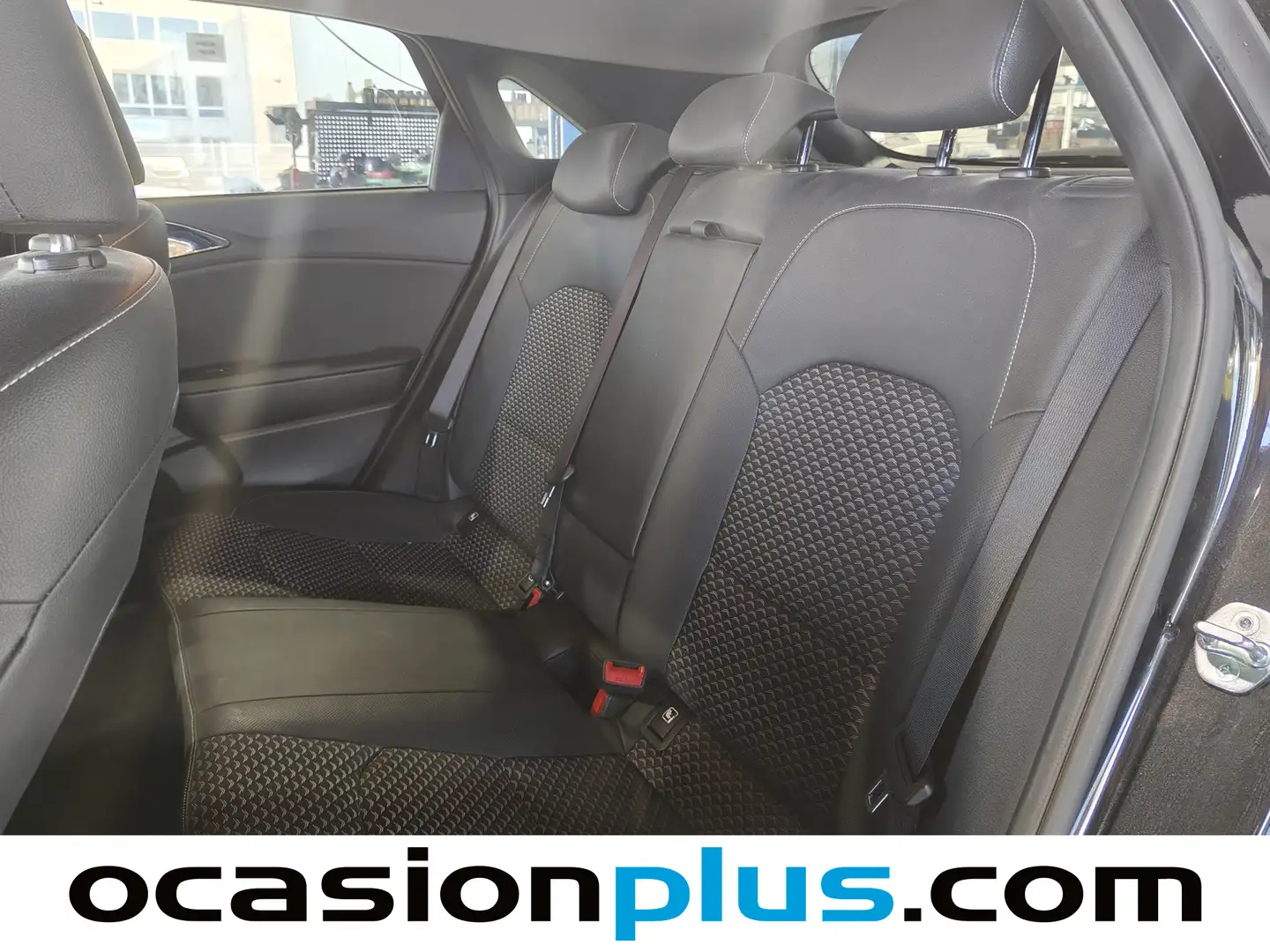 Foto KIA Ceed Kia Ceed 1.0 T-GDi Tech  (120 CV)