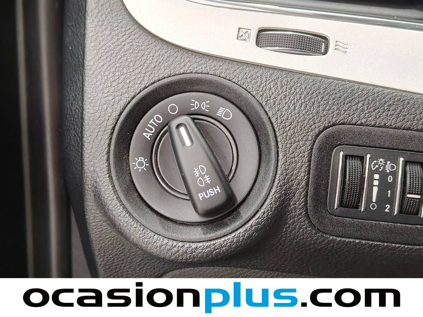 Acabados Fiat Freemont Fiat Freemont 2.0 16v Diesel Lounge (140 CV)