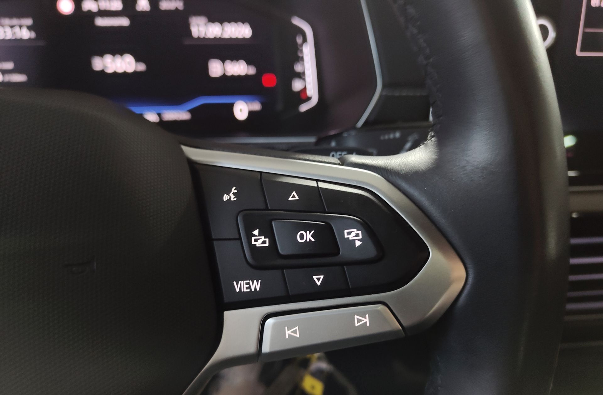 Volkswagen T-Cross R-Line 1.0 TSI DSG - foto 33