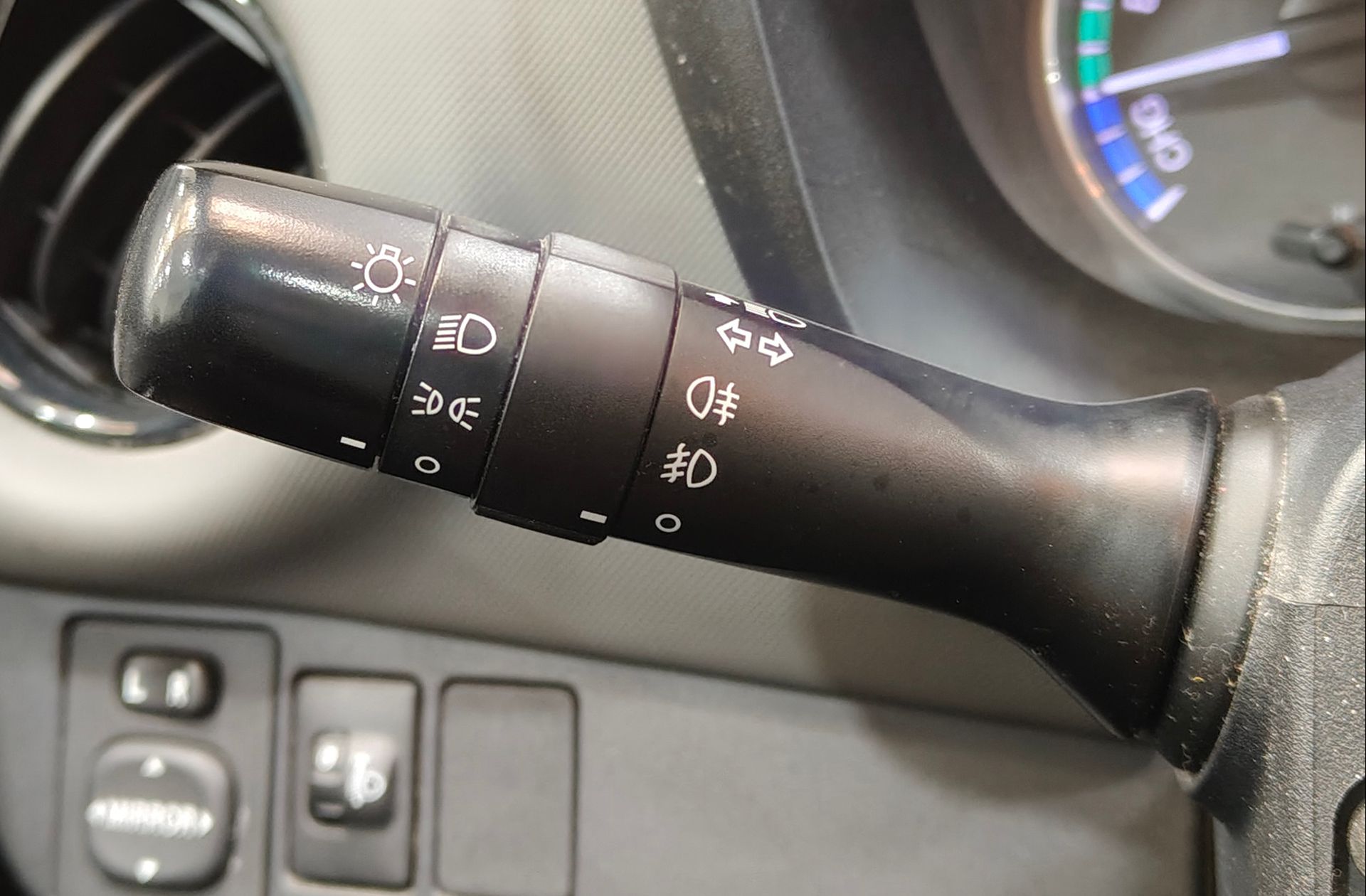 Toyota Yaris 1.5 Hybrid Feel - foto 31