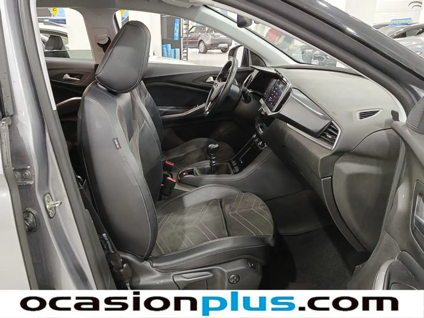 Foto Opel Grandland Opel Grandland 1.2 Turbo Ultimate (130 CV)