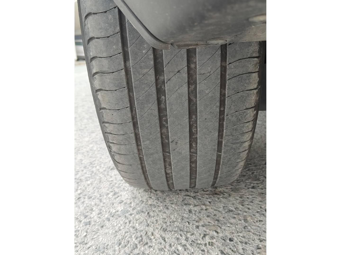 Foto Peugeot 5008 Peugeot 5008 PureTech 130 S&S Allure Pack EAT8 (130 CV) 7 Plazas