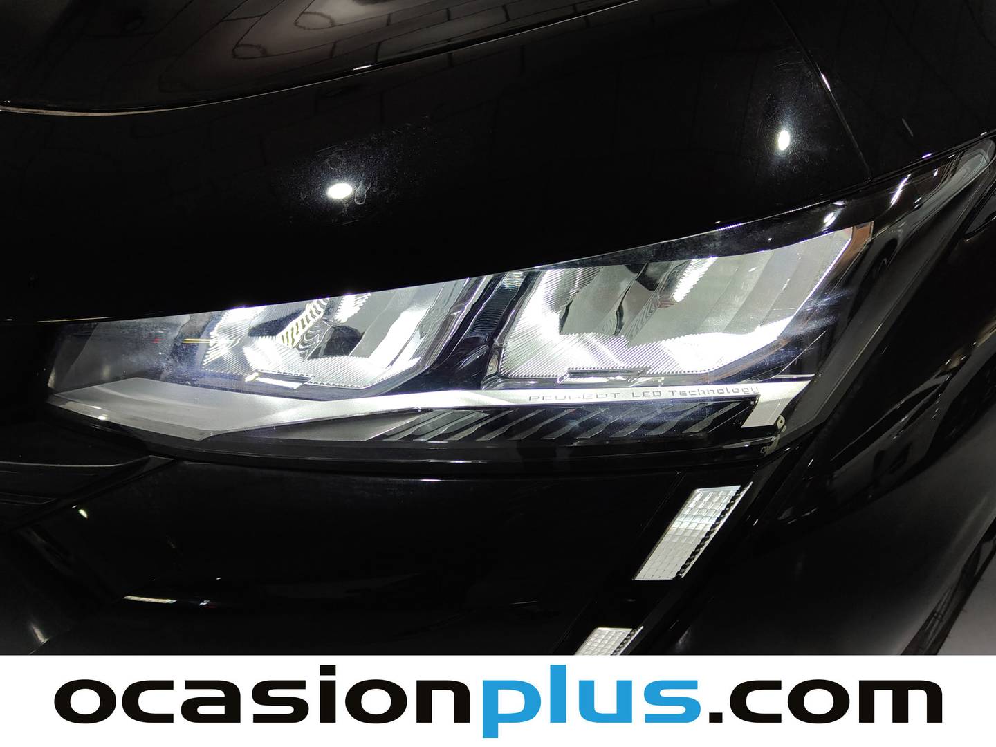 Foto Peugeot 308 Peugeot 308 PureTech 130 S&S Active EAT8  (130 CV)