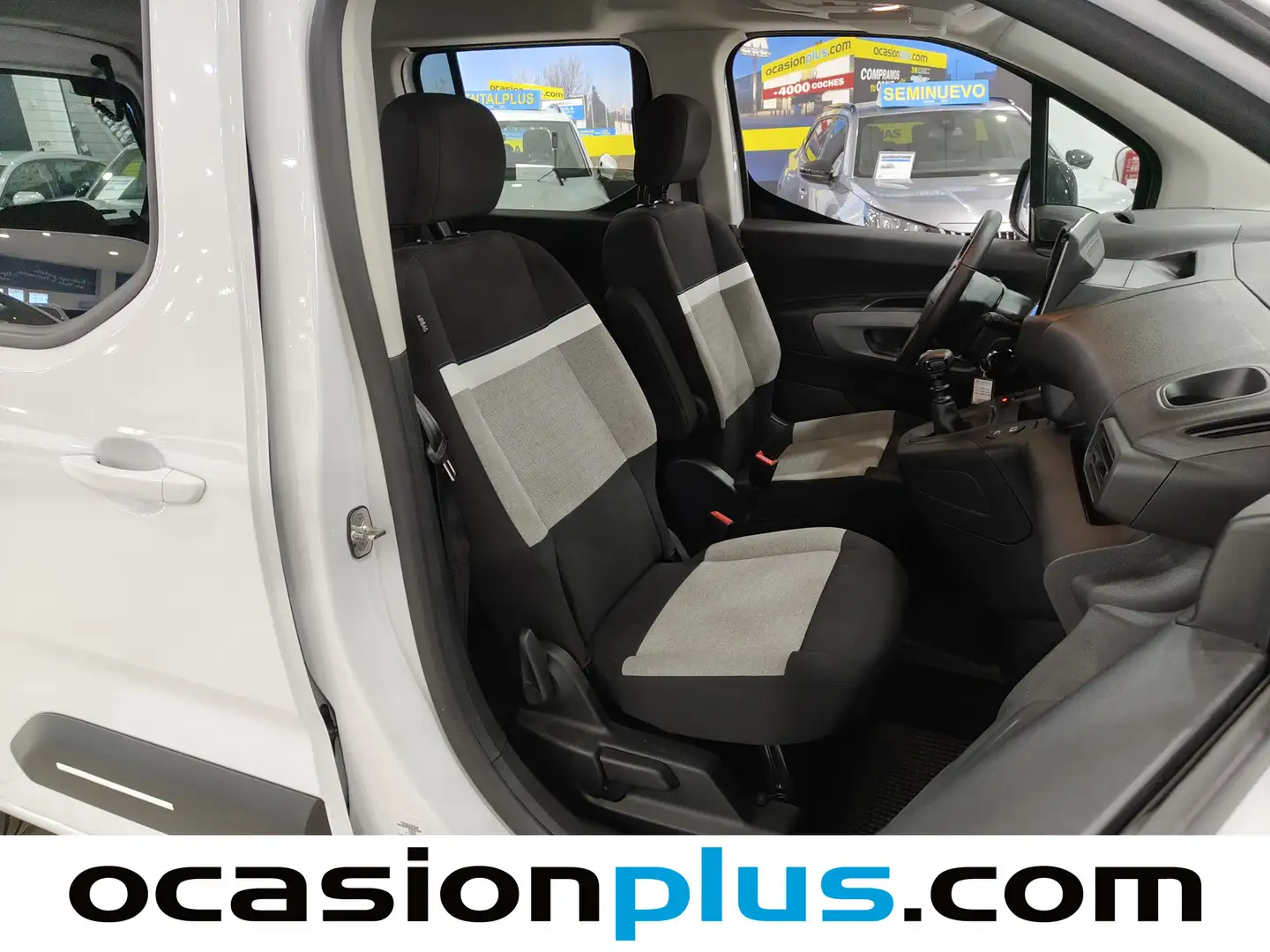 Foto Citroën Berlingo Citroen Berlingo BlueHDi 100 S&S Plus Talla M (102 CV)