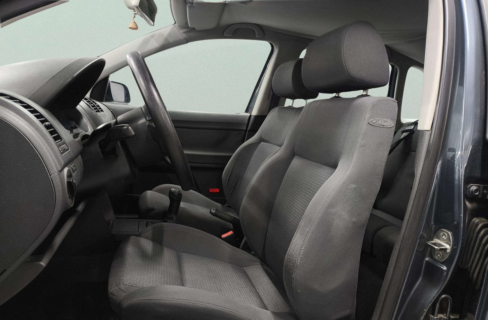 Volkswagen Polo Trendline 1.9 TDI - foto 8