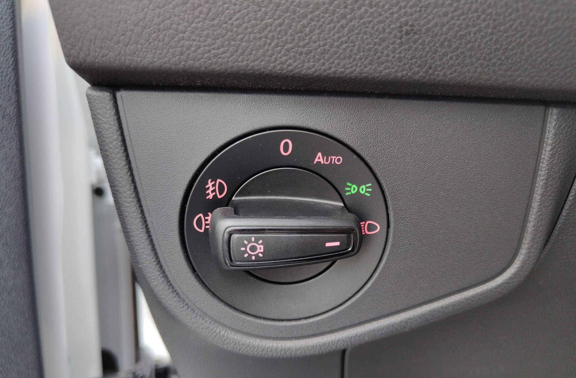 Volkswagen Polo GTI 2.0 TSI DSG - foto 34
