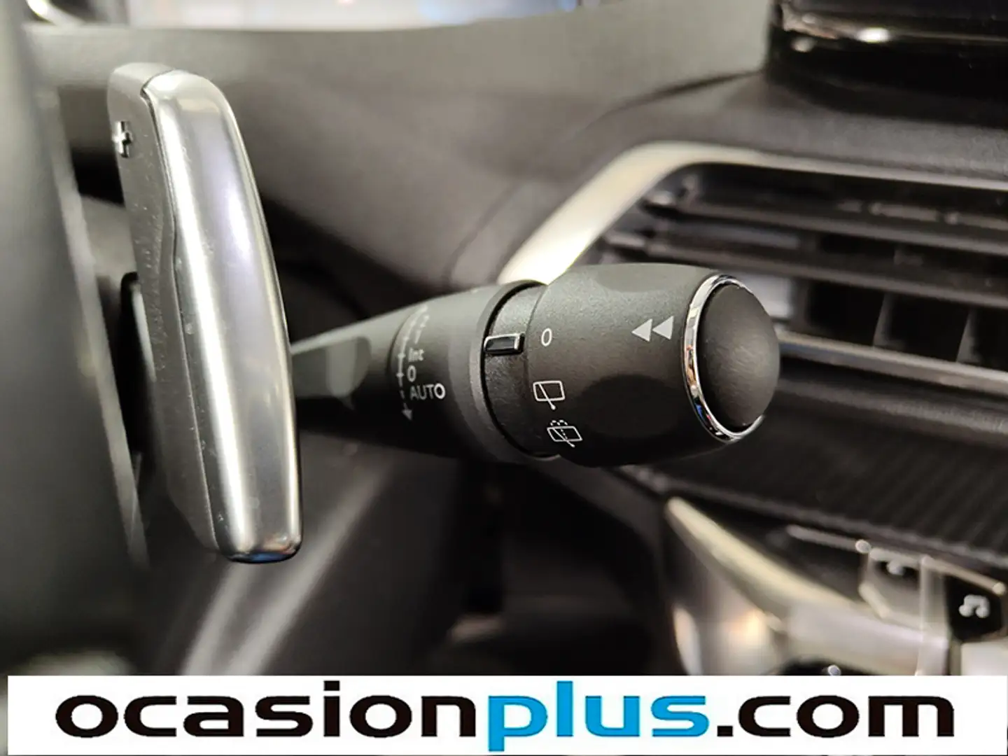 Foto Peugeot 3008 Hybrid Peugeot 3008 Hybrid 225 Allure e-EAT8 (225 CV)