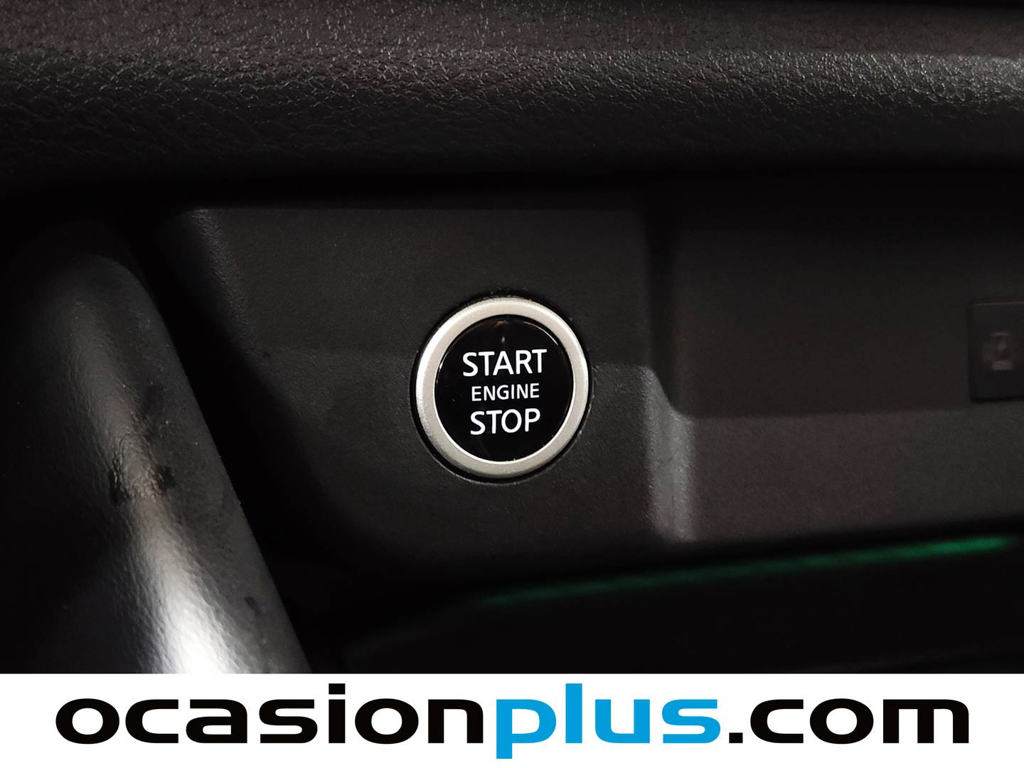 Foto Nissan QASHQAI Nissan Qashqai DIG-T 140 mHEV N-Connecta 4x2 (140 CV)