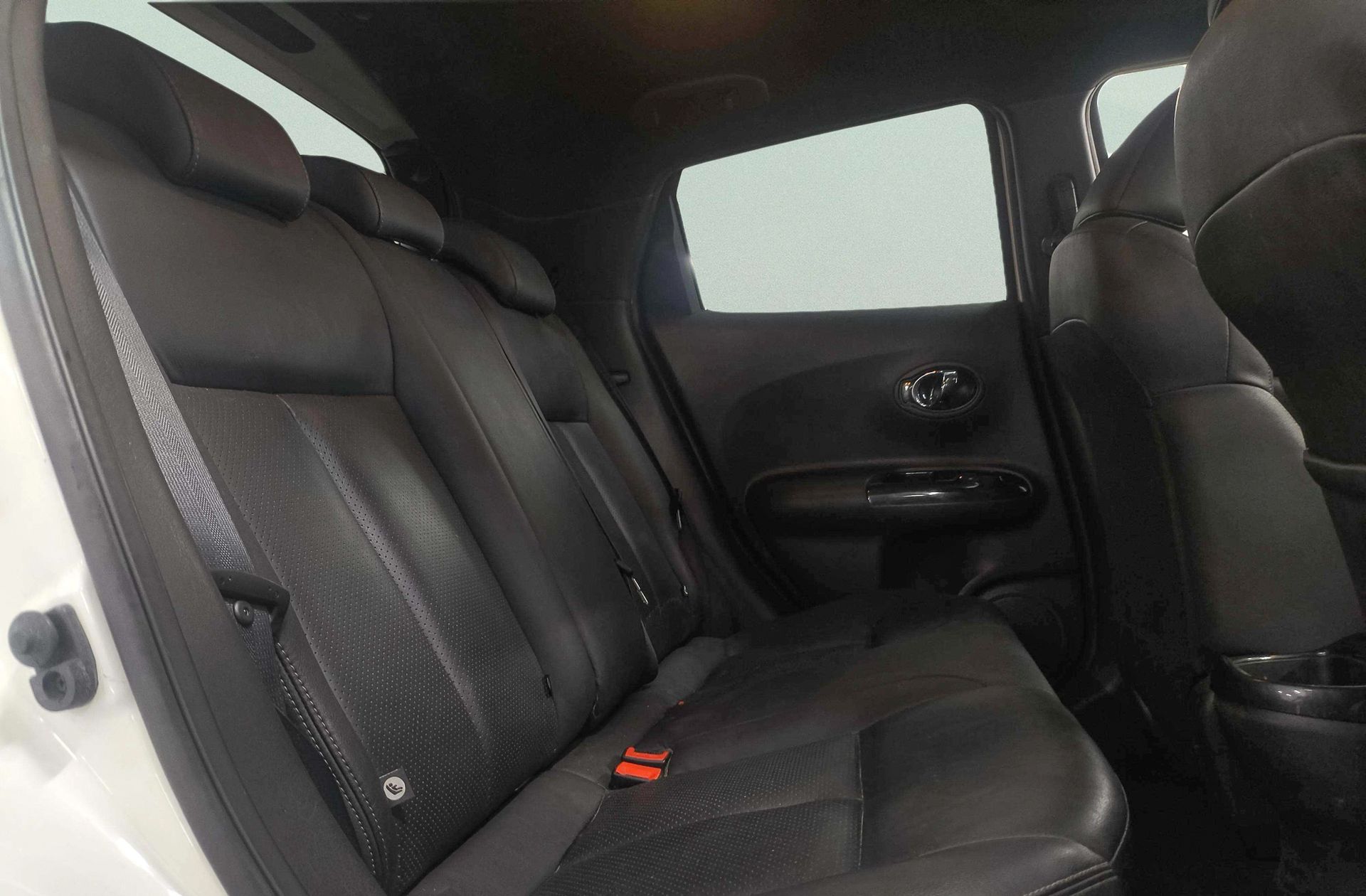 Nissan Juke 1.5 dCi Tekna Premium 4x2 - foto 17