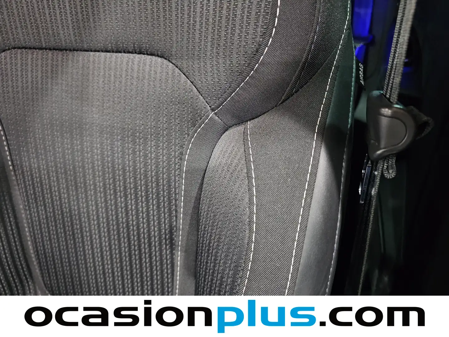 Foto Renault Mégane Renault Megane Sport Tourer Zen TCe (140 CV) GPF EDC