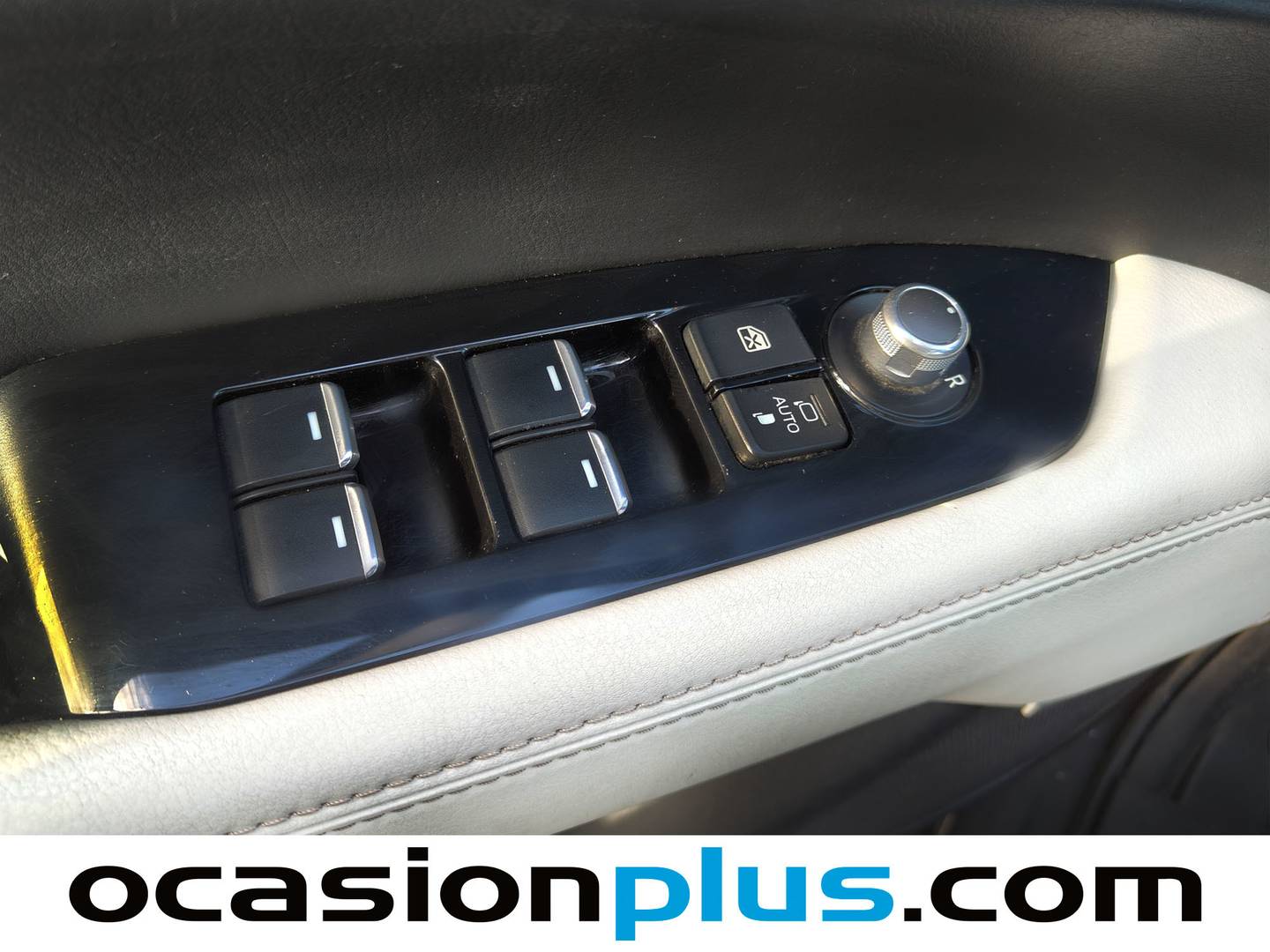 Foto Mazda CX-5 Mazda CX-5 2.5 Skyactiv-G Zenith White AWD Auto (194 CV)