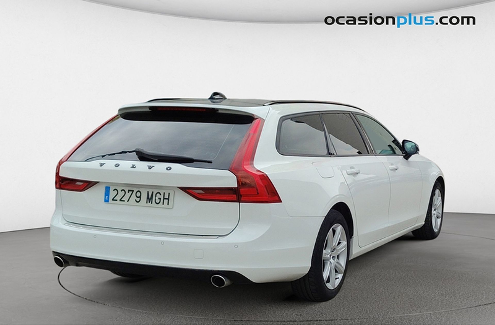 Volvo V90 D4 Momentum - foto 4