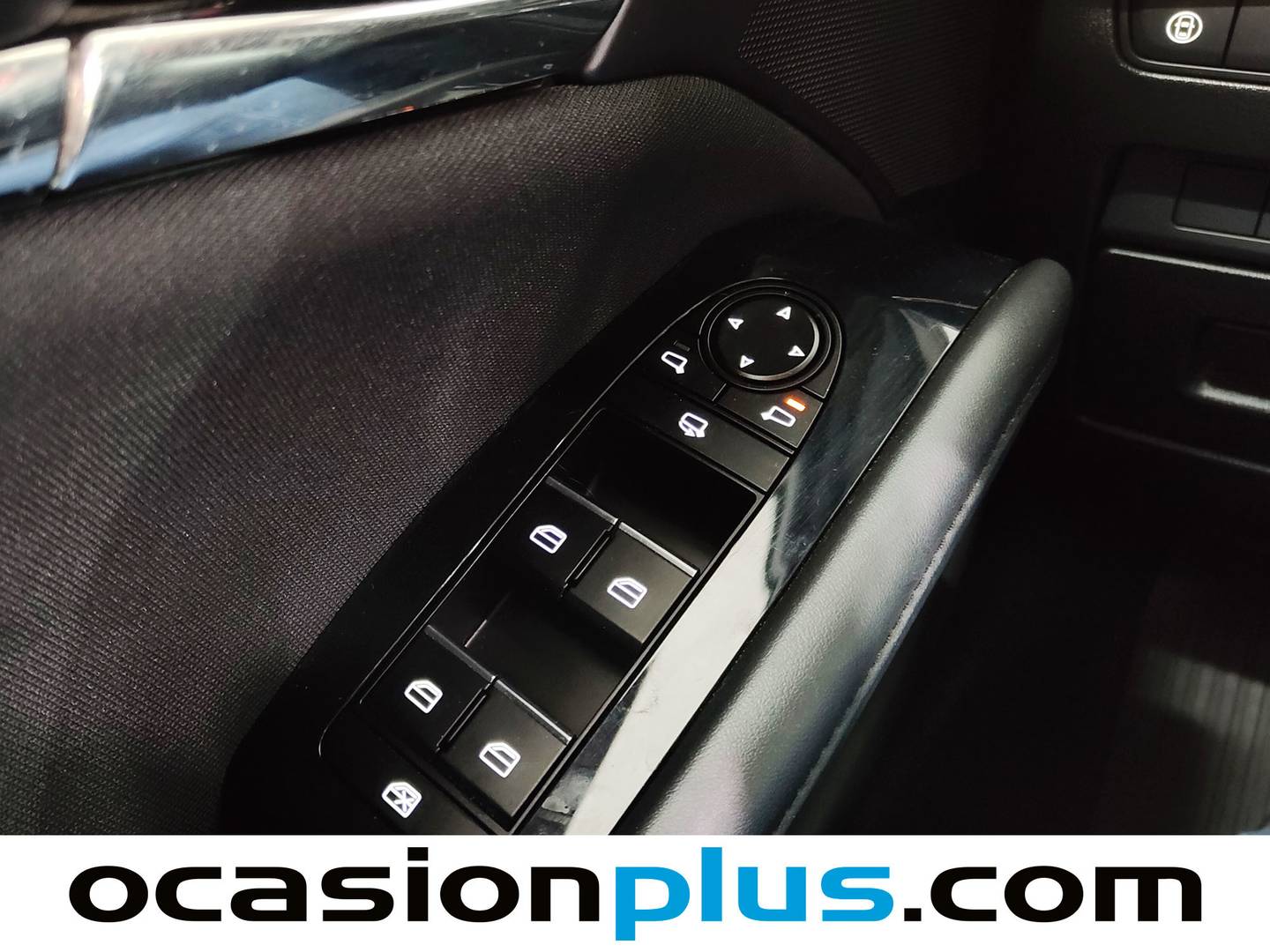 Foto Mazda Mazda3 Mazda Mazda 3 2.0 Skyactiv-G Evolution (122 CV)