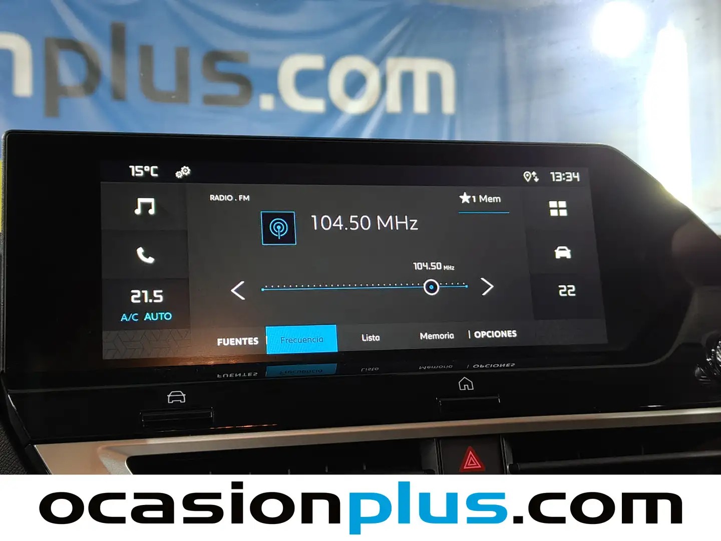 Foto Citroën C4 X Citroen C4 X PureTech 100 S&S 6v You (102 CV)