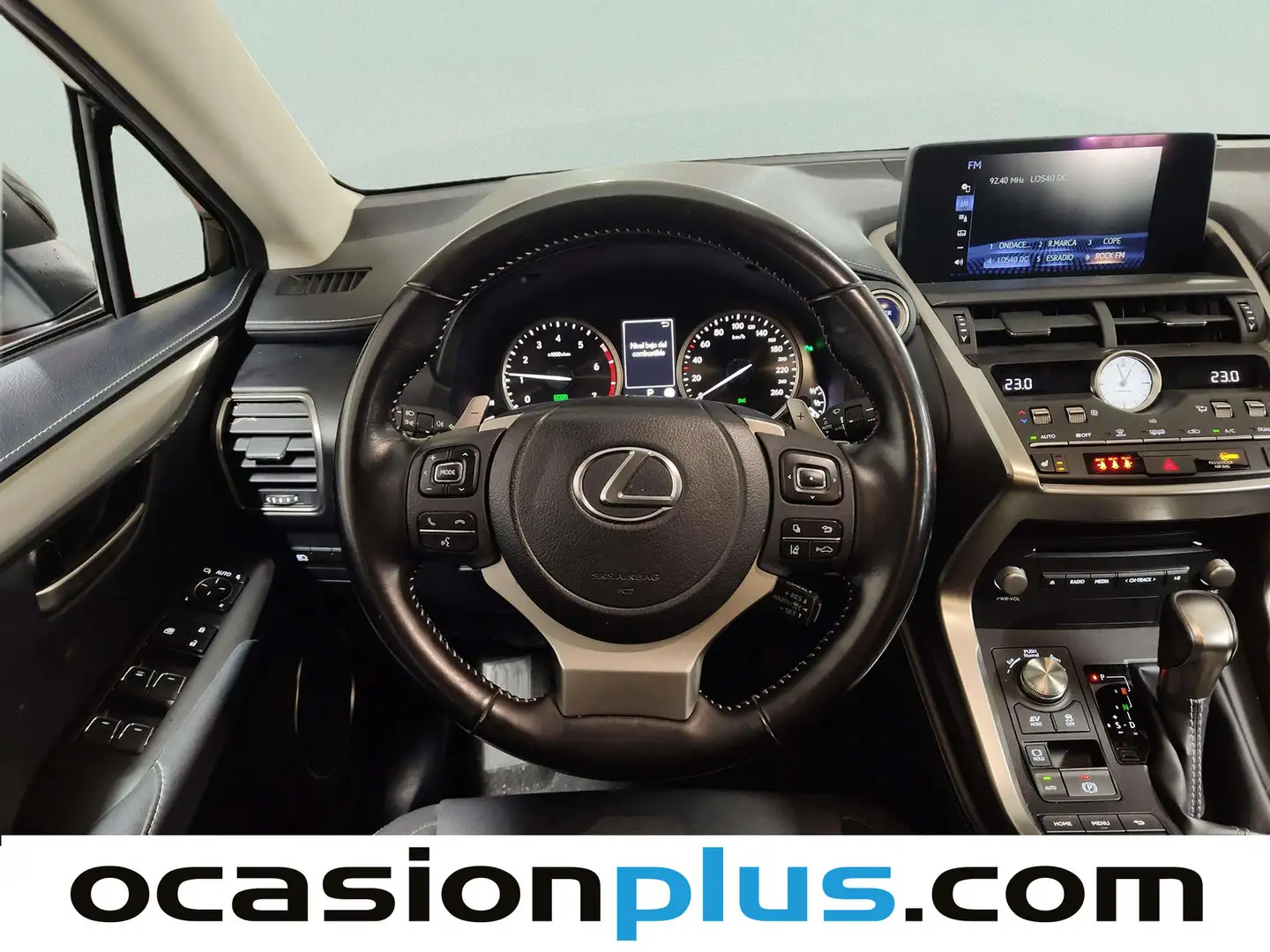Foto Lexus NX Lexus NX 300h Premium 2WD (197 CV)