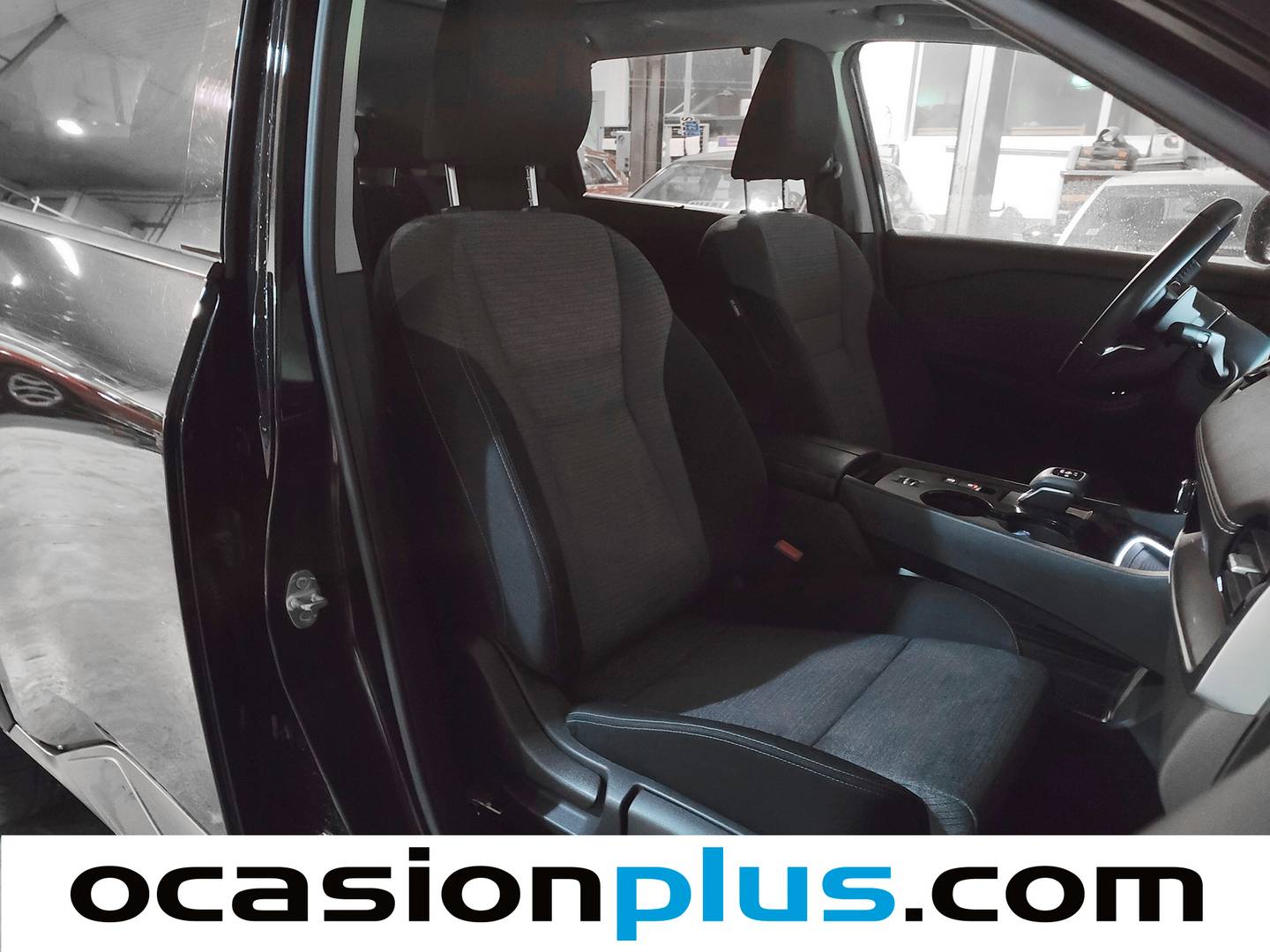 Foto Nissan X-TRAIL Nissan X-Trail 1.5 VC Turbo MHEV N-Connecta Xtronic (163 CV)