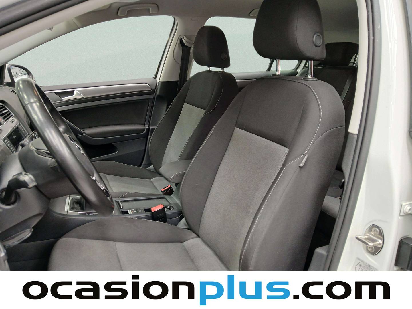 Foto asientos delanteros Volkswagen Golf Volkswagen Golf 1.2 TSI BMT (110 CV)