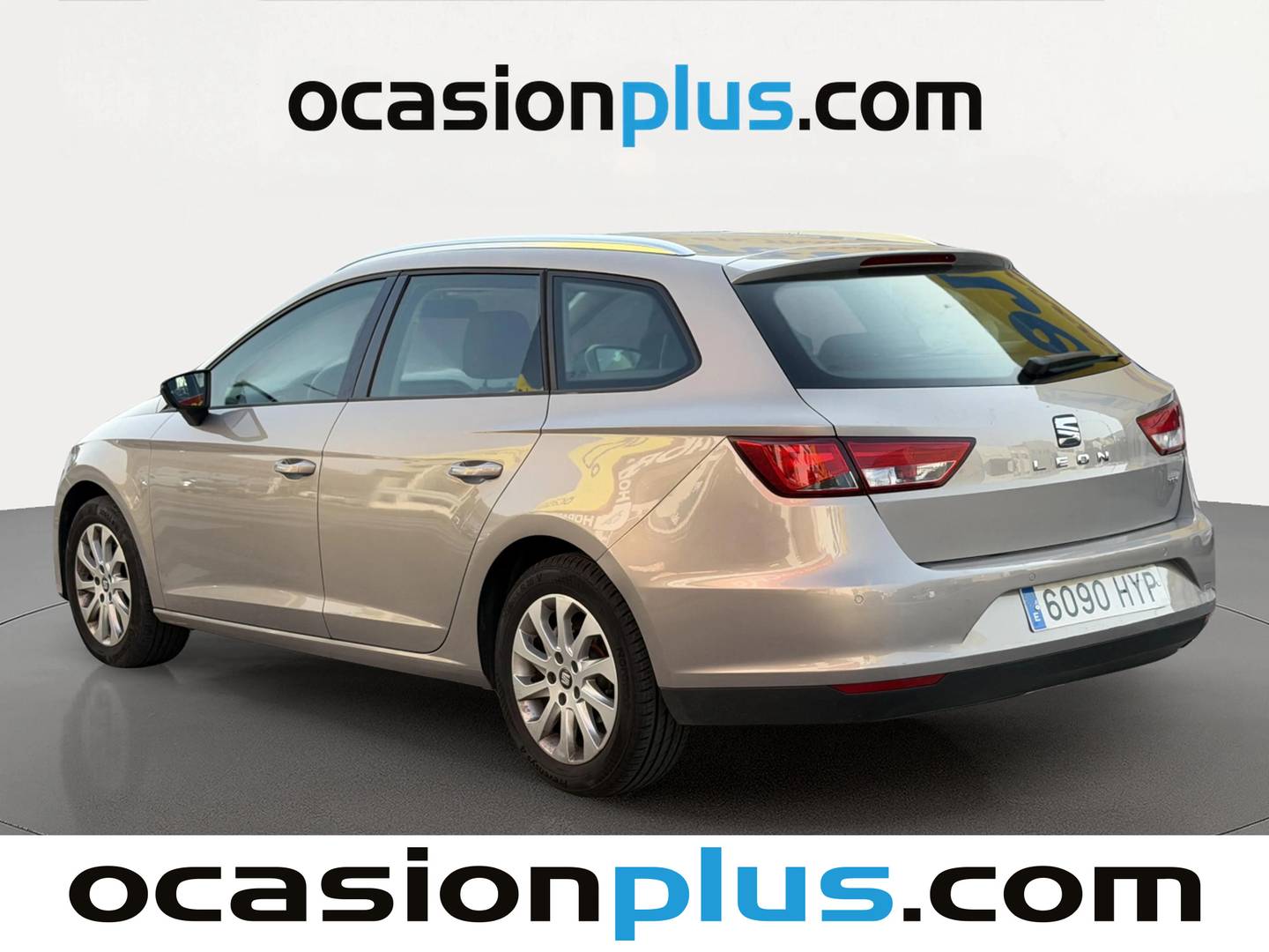 Foto trasera Seat León Seat León ST 2.0 TDI S&S Style (150 CV) izquierda