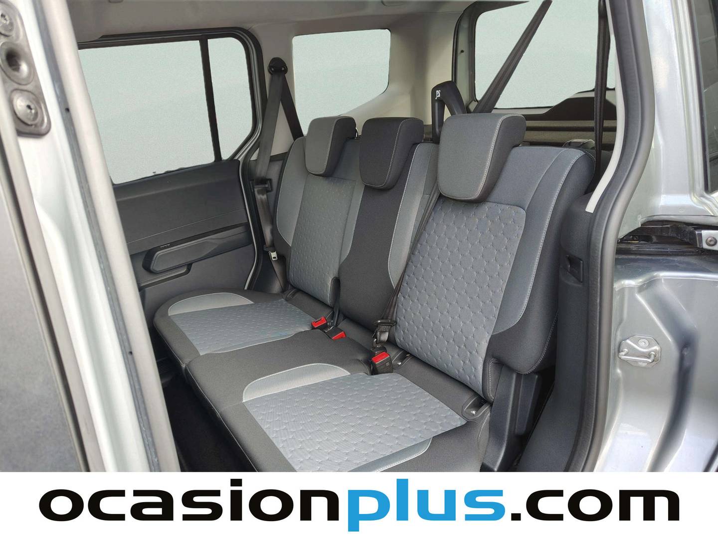 Foto Ford Tourneo Courier Ford Tourneo Courier 1.0 EcoBoost Titanium (125 CV)