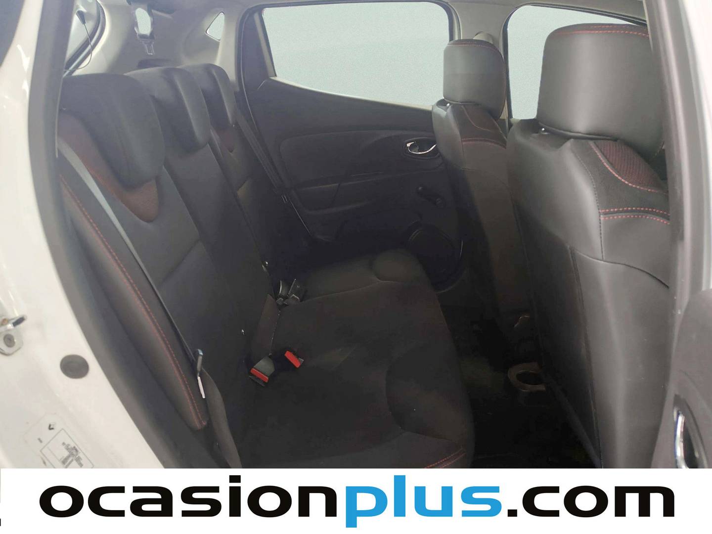 Renault Clio Renault Clio 1.2 16v Business (75 CV) al mejor precio