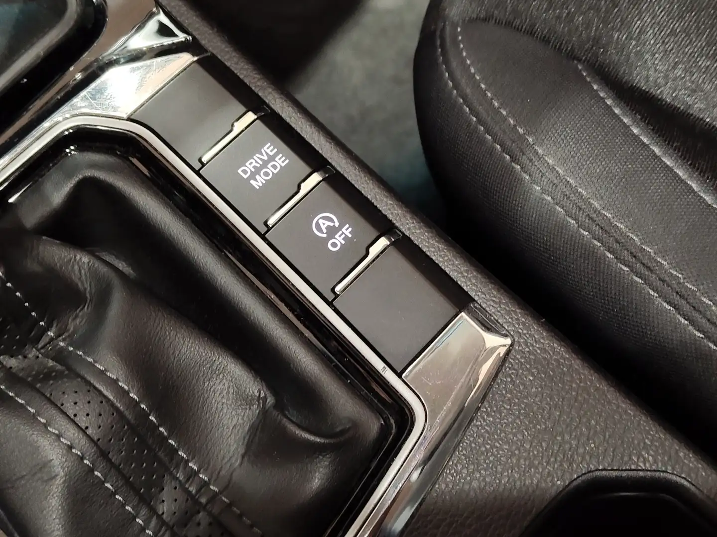 Foto SsangYong Korando Ssangyong Korando D16T Urban Auto (136 CV)