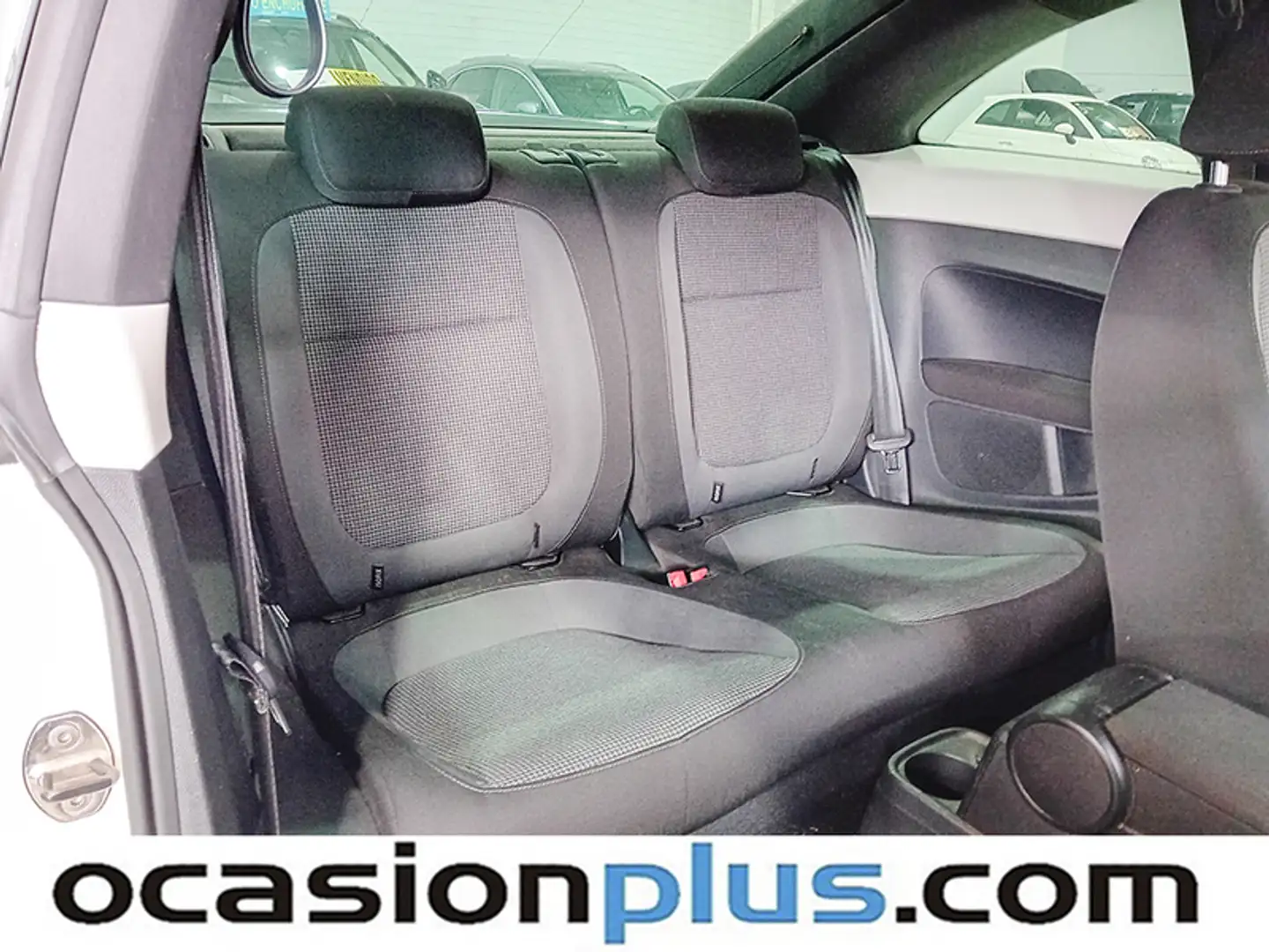 Foto Volkswagen Beetle Volkswagen Beetle 2.0 TDI Design DSG (140 CV)