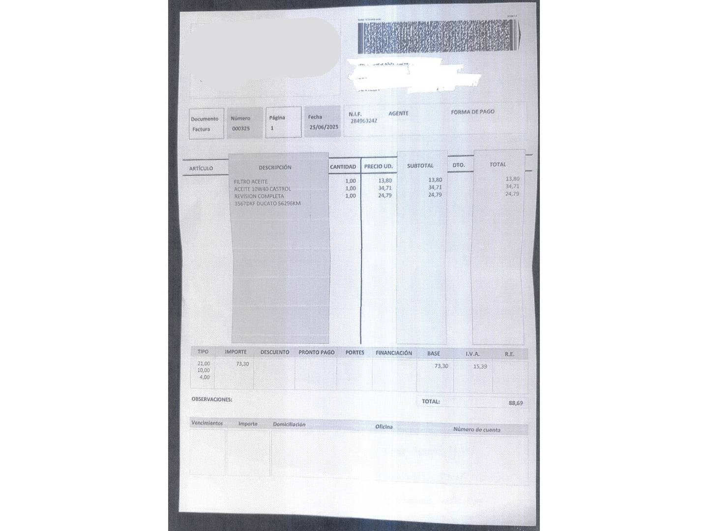 Foto del mantenimiento del Benimar ANTHUS Benimar ANTHUS 5000LF (110 CV) 4 Plazas