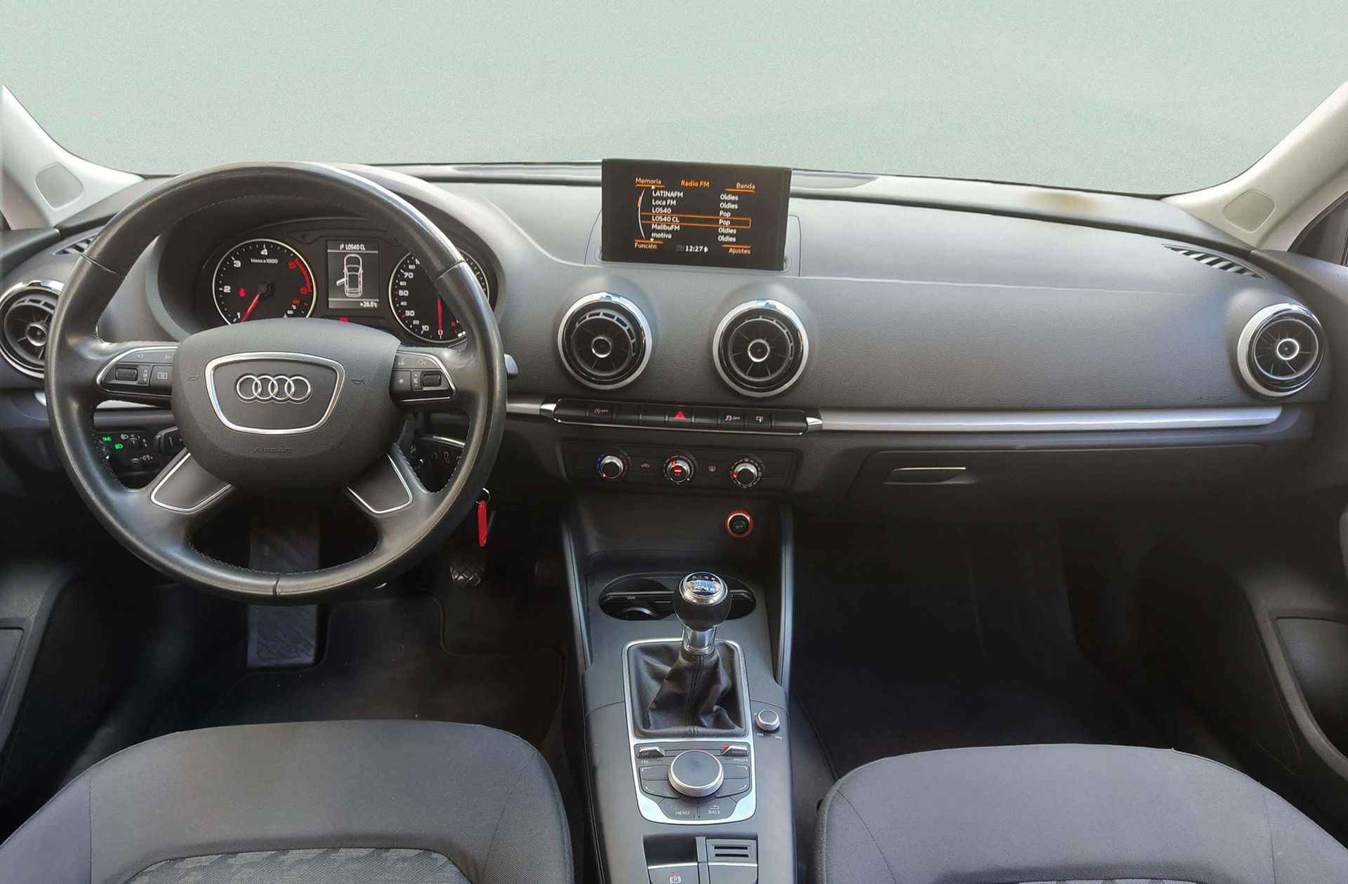 Audi A3 Sportback Attracted 1.6 TDI - foto 6