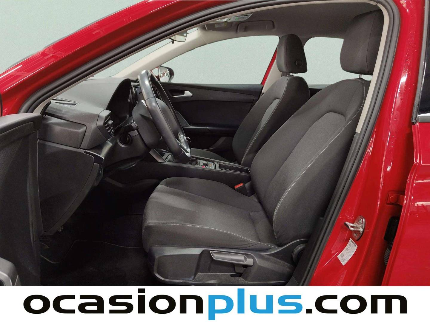 Foto asientos delanteros Seat León Seat León 1.0 TSI S&S Reference Go (110 CV)