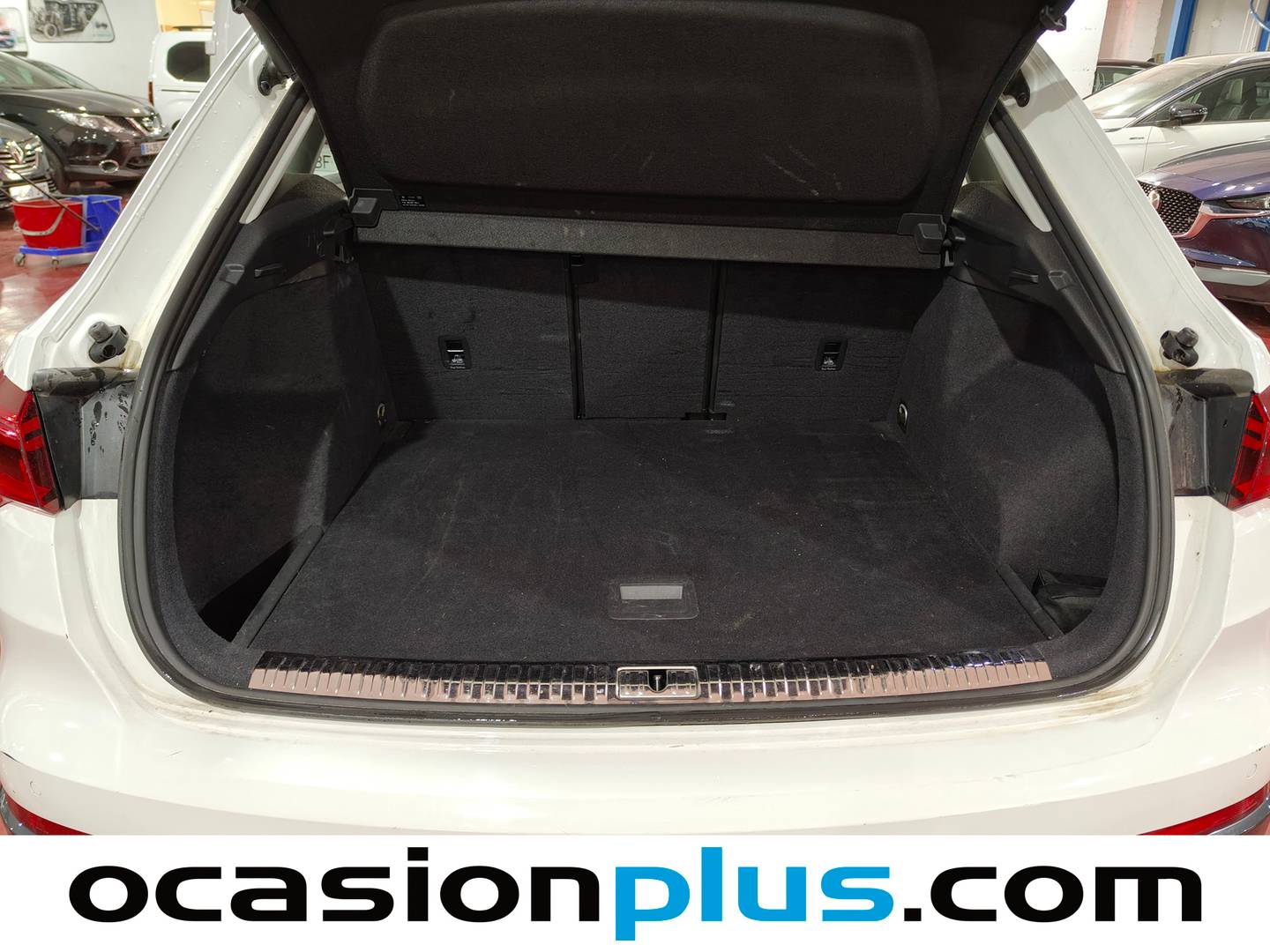 Foto asientos traseros Audi Q3 Audi Q3 Advanced 35 TFSI 110 kW (150 CV) S tronic