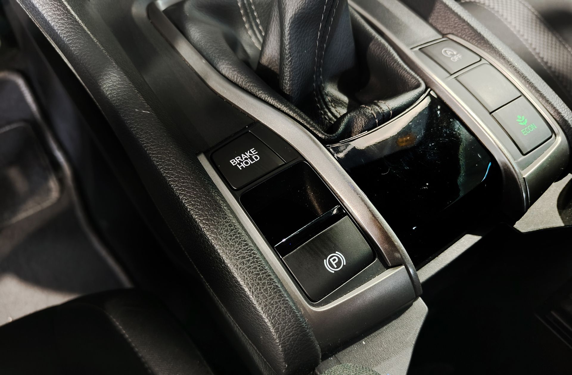 Honda Civic 1.0 I-VTEC Turbo Elegance Navi - foto 29