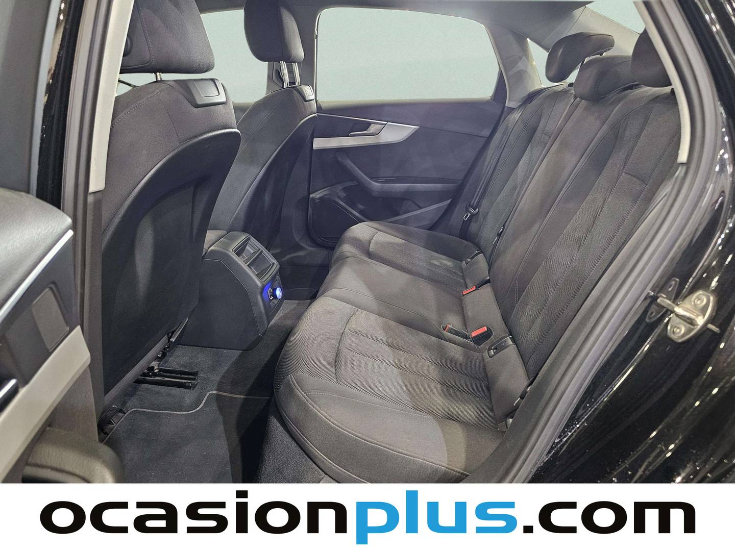 Foto asientos traseros Audi A4 Audi A4 2.0 TDI (150 CV) S tronic