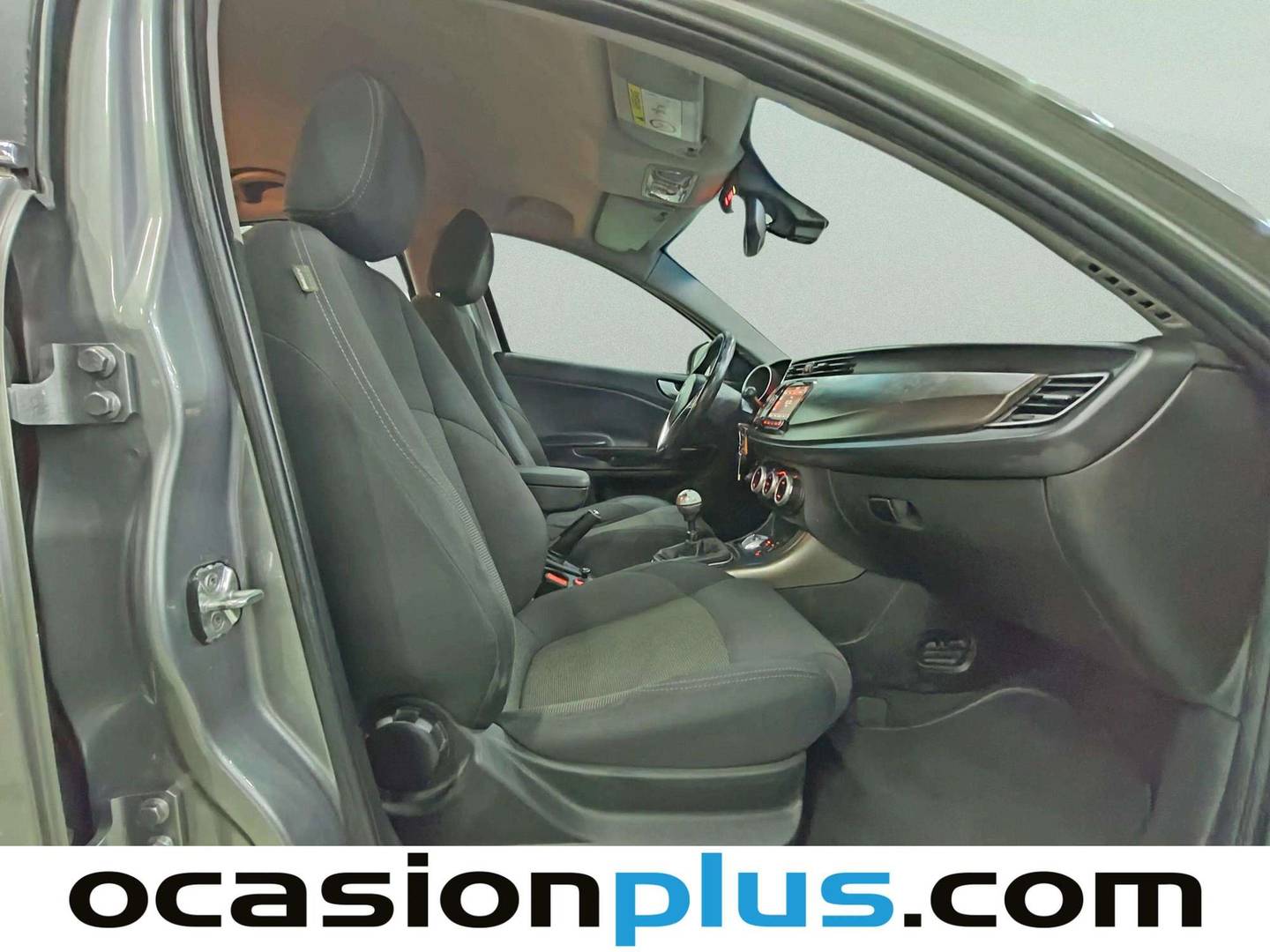 Foto Alfa Romeo Giulietta Alfa Romeo Giulietta 1.6 JTDm Distinctive (105 CV)