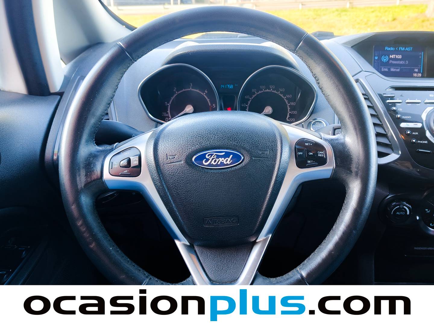 Foto Ford EcoSport Ford EcoSport 1.5 TDCi Titanium (95 CV)