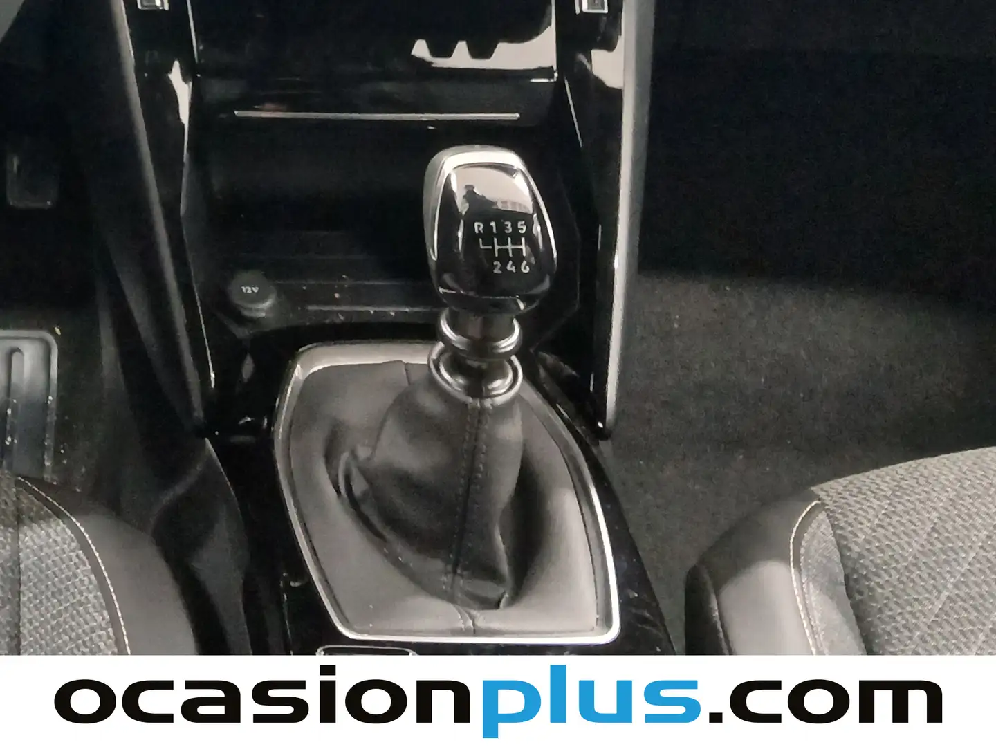 Foto Peugeot 2008 Peugeot 2008 PureTech 100 S&S Allure (100 CV)