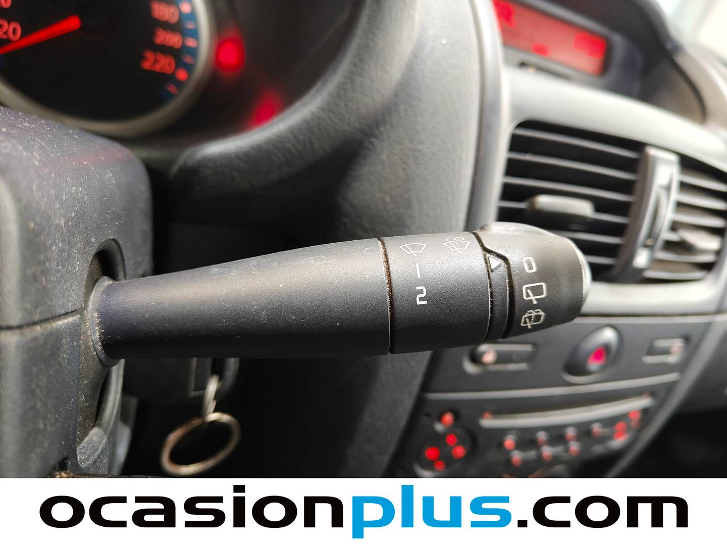 Renault Clio Renault Clio 1.2 16v Pack Authentique (75 CV) barato