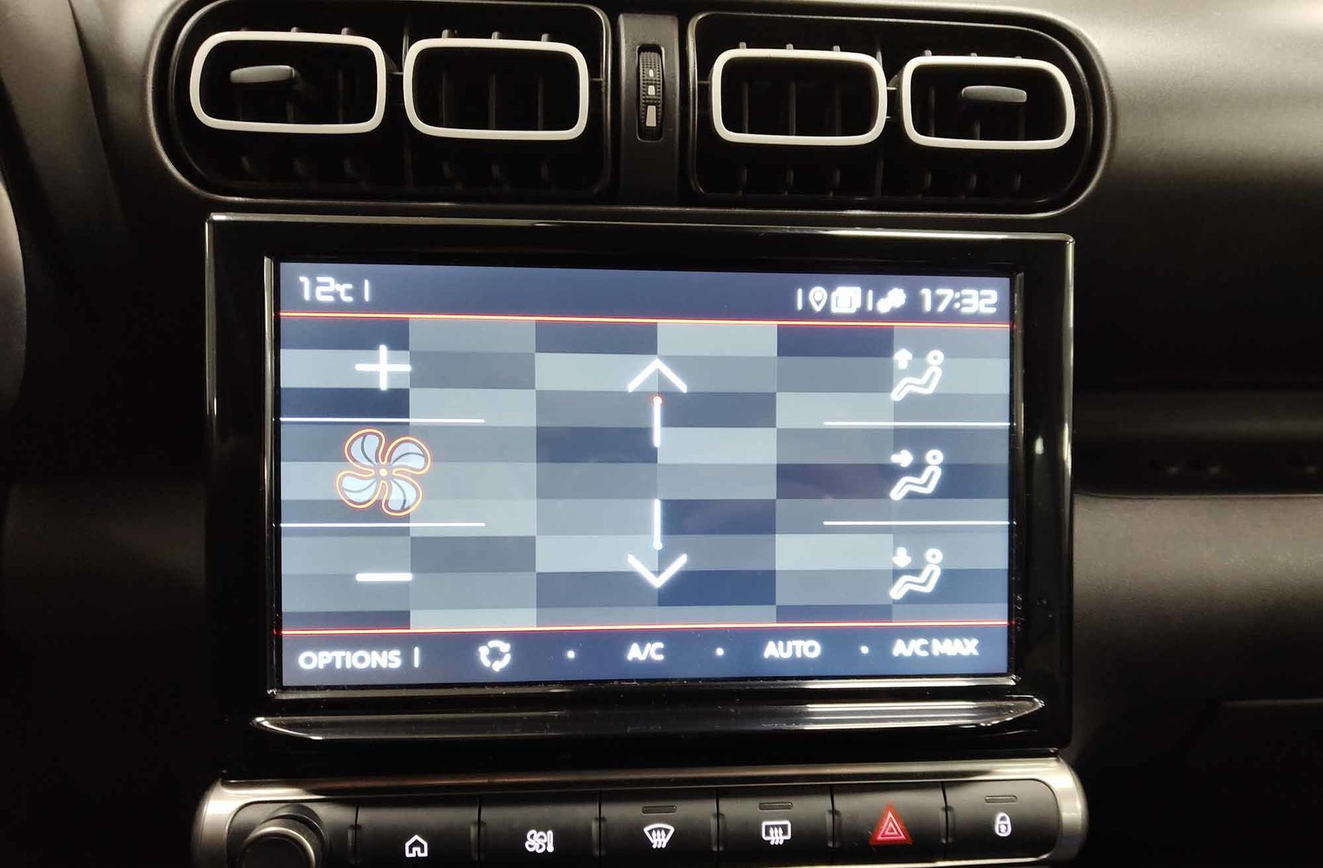 Citroën C3 Aircross PureTech 130 Shine Pack EAT6 - foto 30