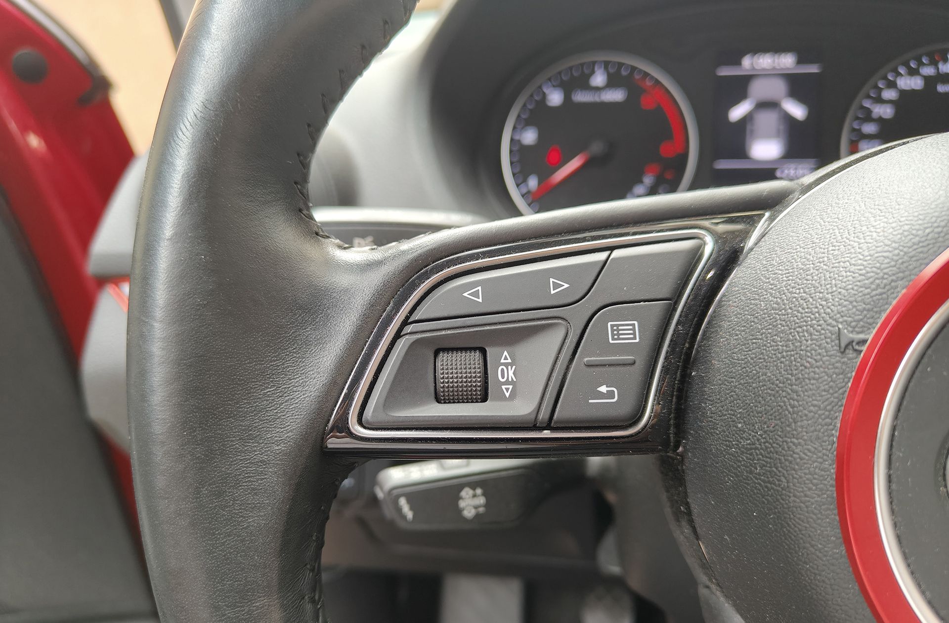 Audi Q2 design edition 1.6 TDI - foto 21
