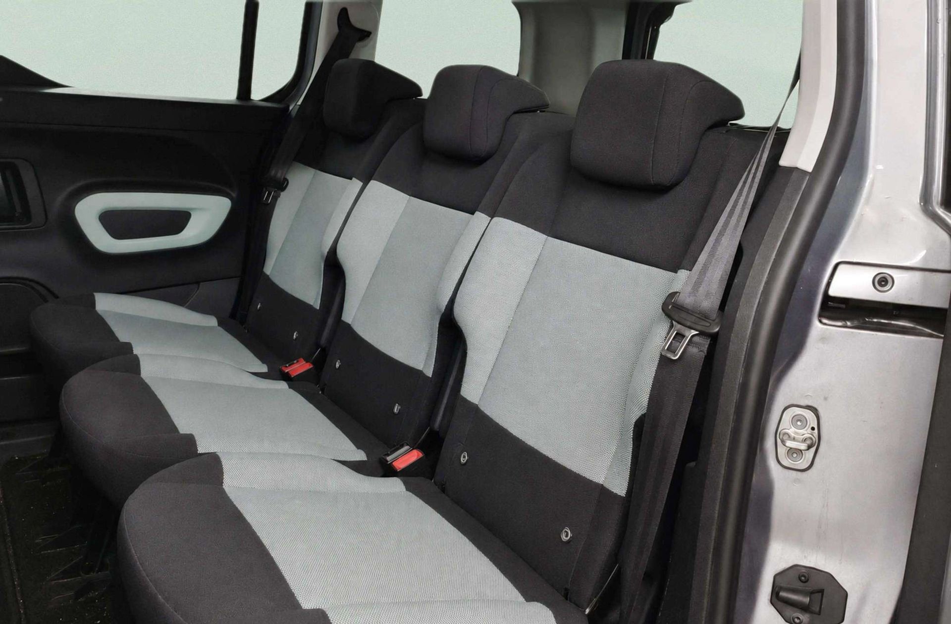 Citroën Berlingo BlueHDi 130 Talla M Shine - foto 13