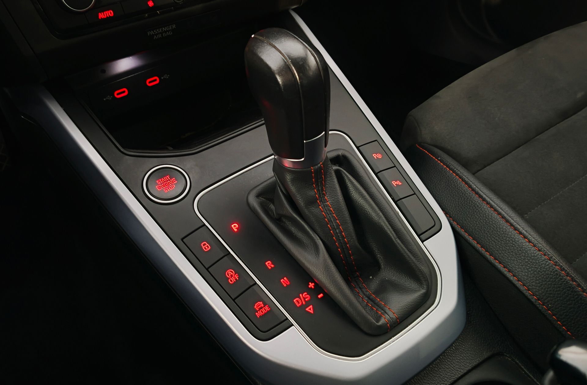 SEAT Arona 1.5 TSI FR XL DSG - foto 6