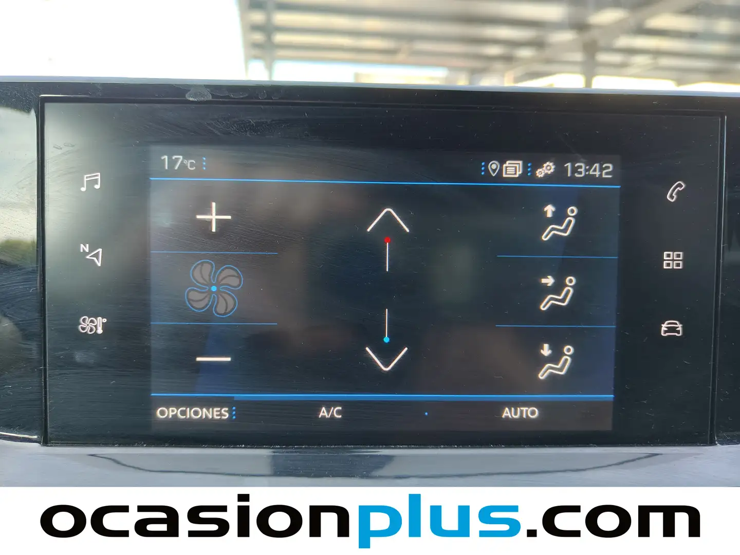 Foto Peugeot 2008 Peugeot 2008 PureTech 100 S&S Allure (100 CV)