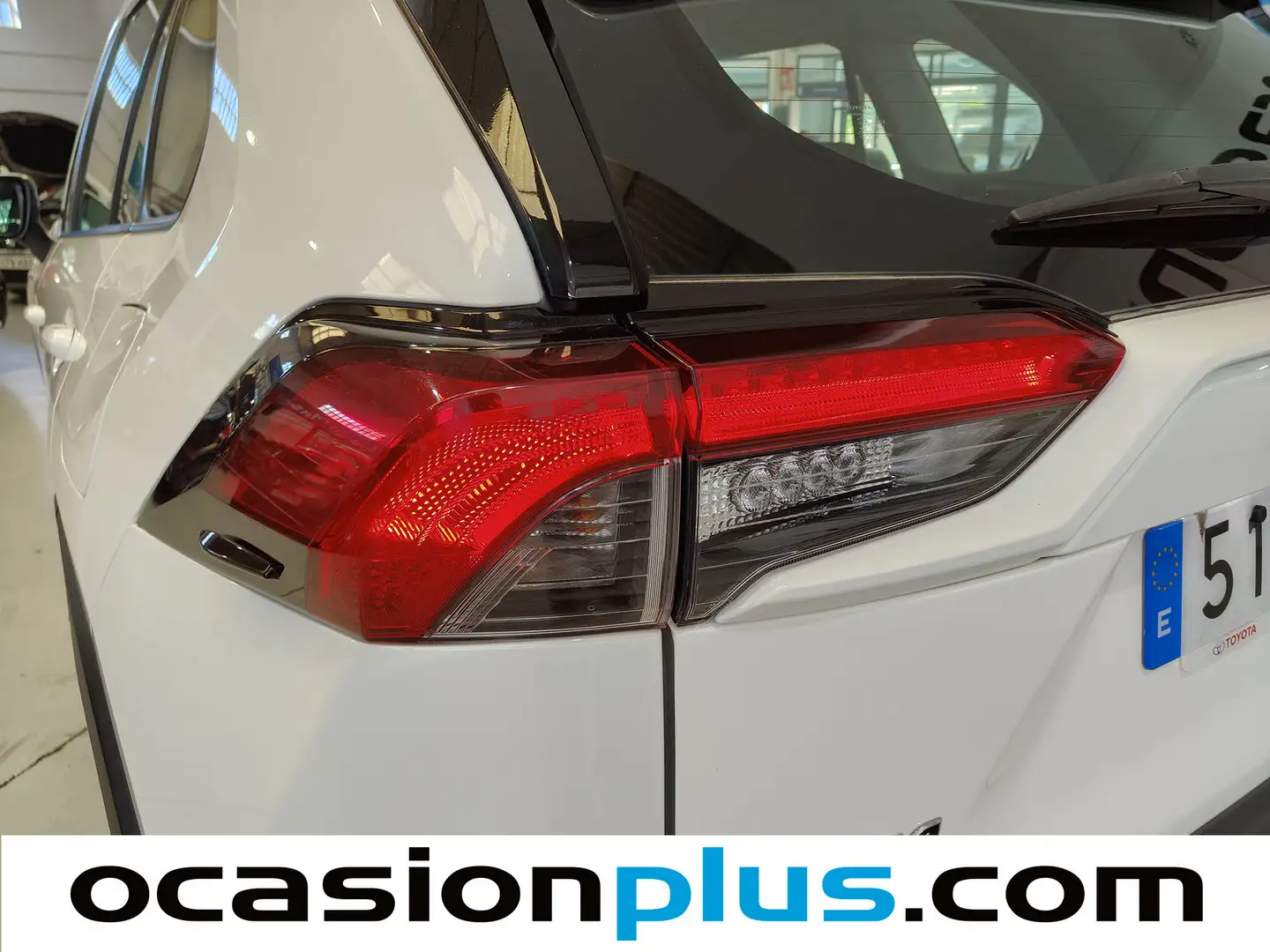 Foto Toyota Rav4 Toyota Rav4 220H Business 4WD (222 CV)