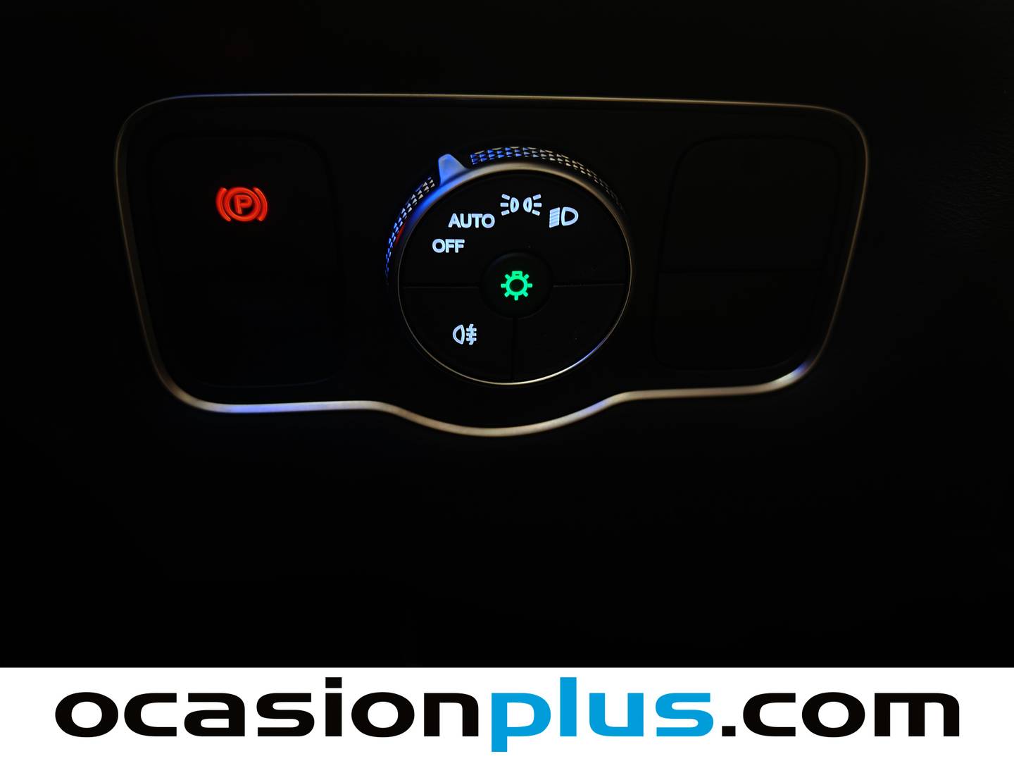 Paquetes del EBRO S800 EBRO S800 1.6 TGDI Premium DCT (147 CV) 7 Plazas